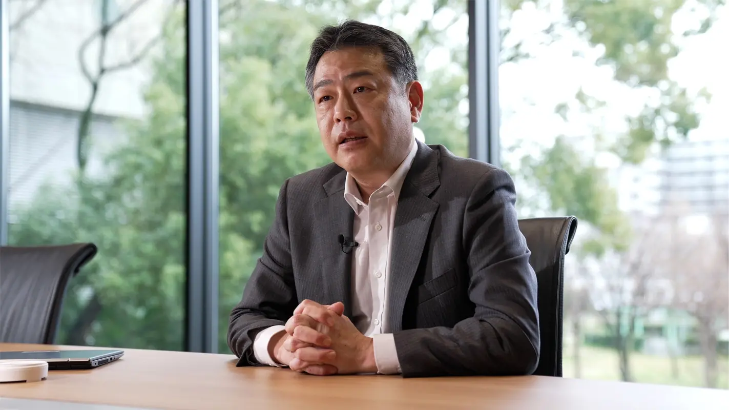 Akihisa Yoshida Chief Engineer Product Development Section PMEG Photonics Business Dept.
                            Module Business Div.